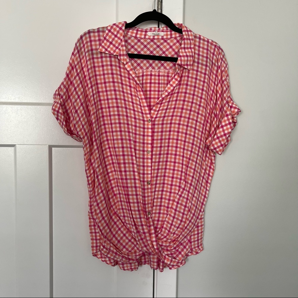 Maurice’s Pink Short Sleeve Button Down Shirt